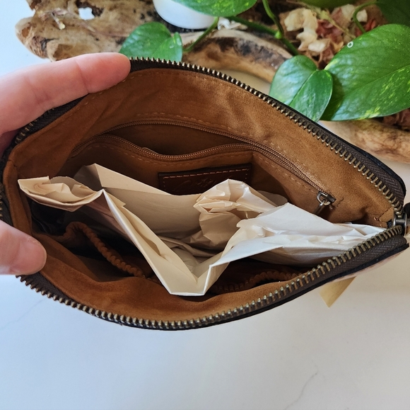 Patricia Nash Leather Wristlet - Picture 5 of 8